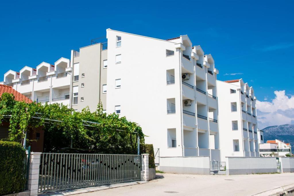 Terrace Apartment Danny Kaštela Extérieur photo